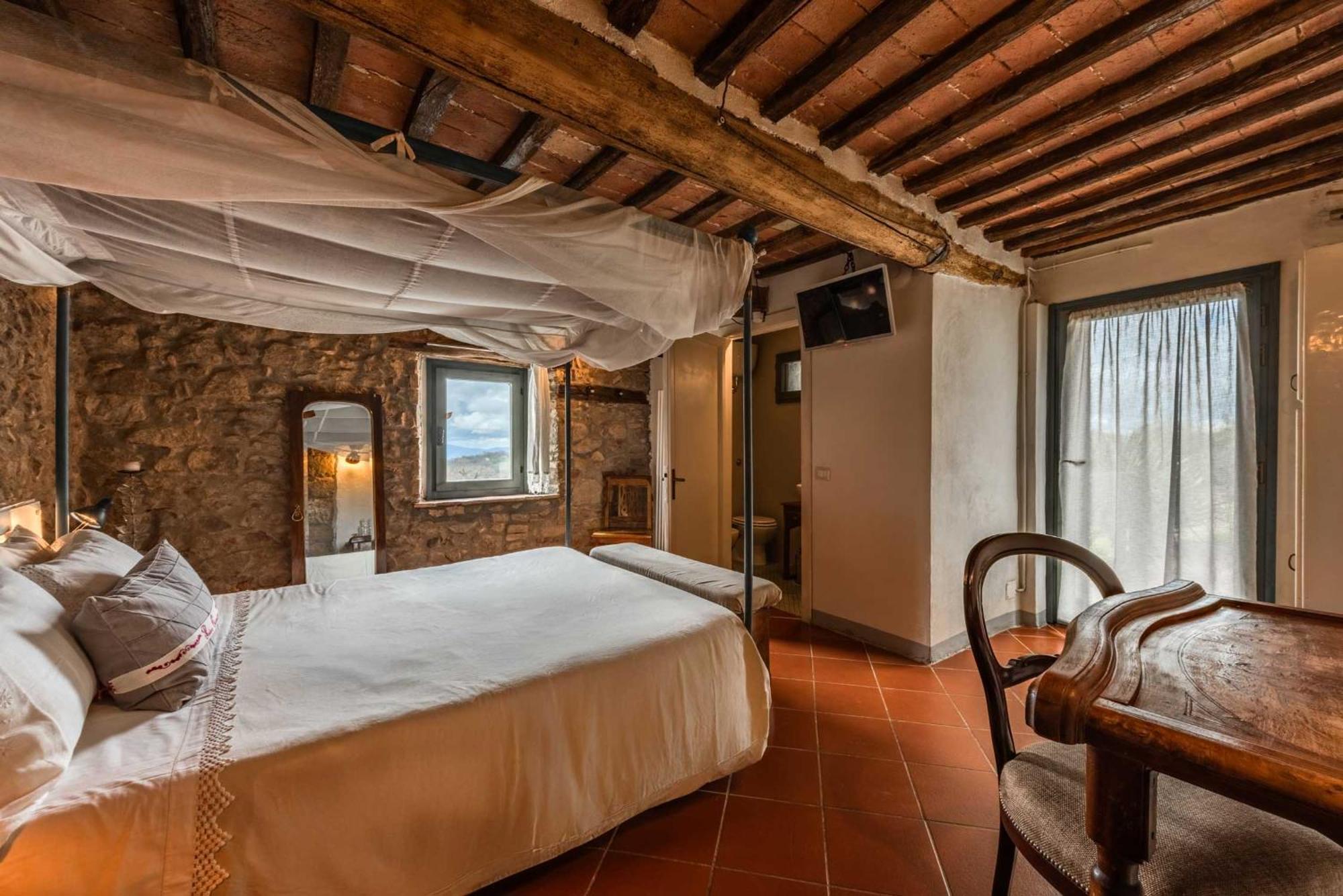 B&B Podere Camaiano 罗卡斯特拉达 外观 照片